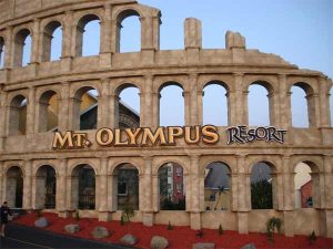 Mt Olympus Water Park Coluseum