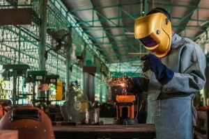 craftman-is-welding-with-workpiece-steel
